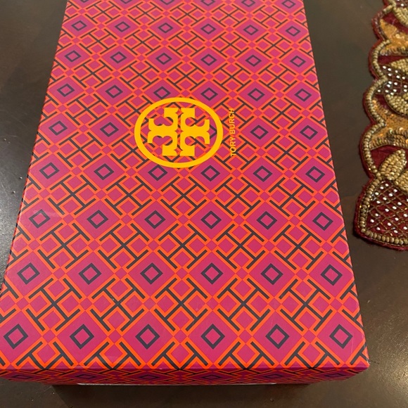 Authentic Tory Burch blue shade pumps